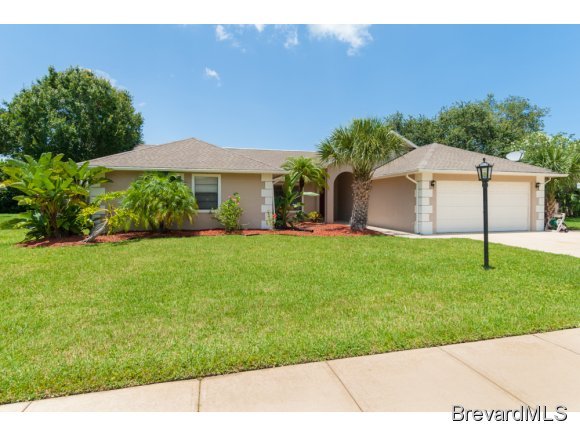 3490 Holly Springs Road Melbourne, FL 32934 - Photo 1 of 12 Primary Photo