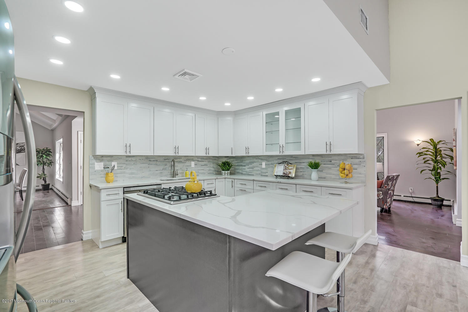 35 Michael Drive Middletown, NJ 07748 - Photo 13 of 49 STAINLESS STEEL APPLIANCES