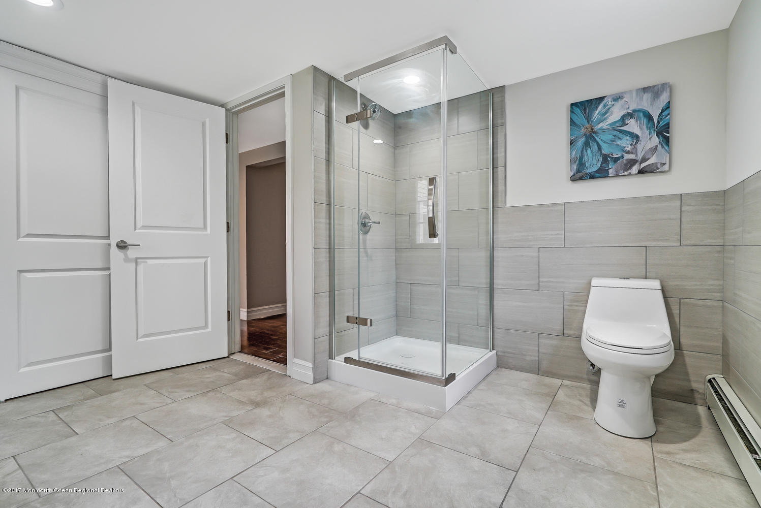 35 Michael Drive Middletown, NJ 07748 - Photo 29 of 49 1ST LEVEL BATHROOM