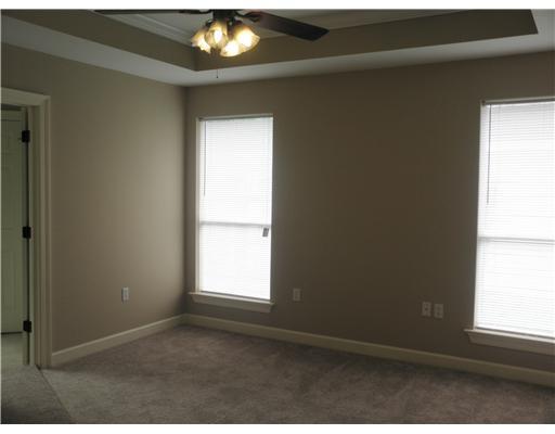 631 Labarre Street Mandeville, LA 70448 - Photo 12 of 18 Gallery Image 12