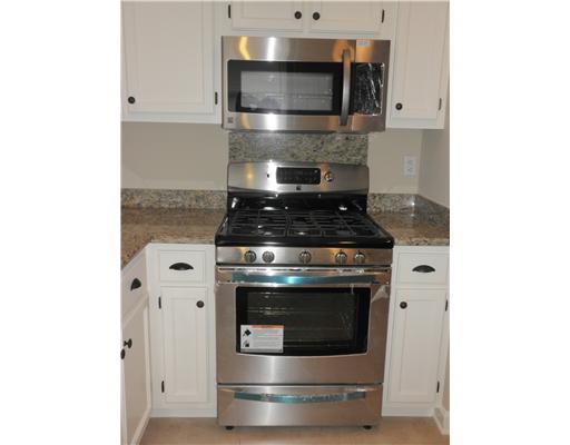 631 Labarre Street Mandeville, LA 70448 - Photo 8 of 18 Gallery Image 8