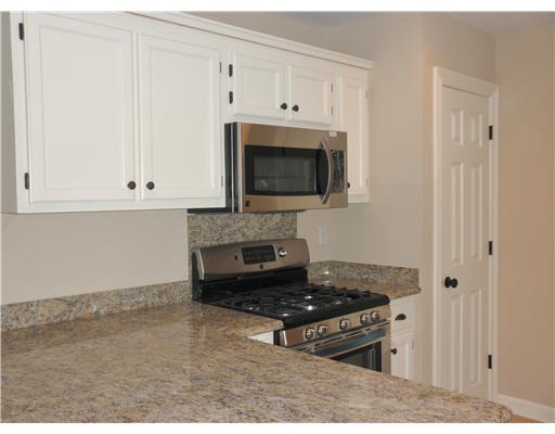 631 Labarre Street Mandeville, LA 70448 - Photo 10 of 18 Gallery Image 10