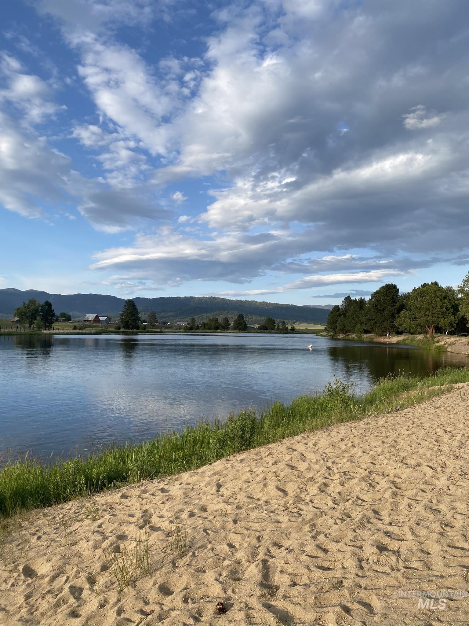 29 B Street Cascade, ID 83611 - Photo 22 of 24 Community Water view with mountains.