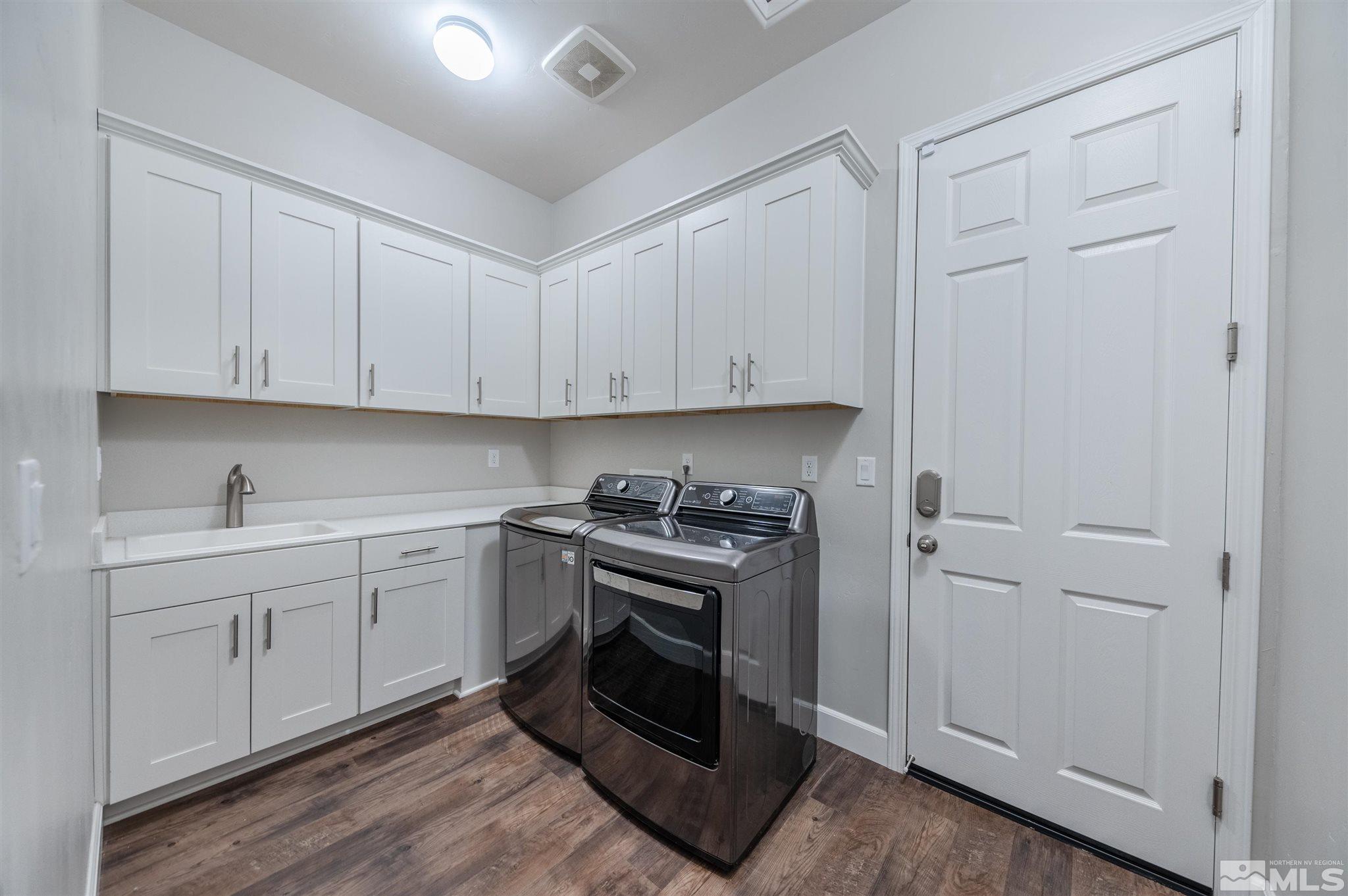 11730 Rustic Ridge Court Sparks, NV 89441 - Photo 28 of 38 Photo 28
