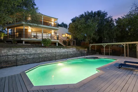 $1,800,000 | 1922 Cypress Point West, Austin, TX 78746