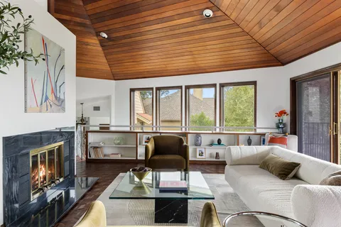 $1,800,000 | 1922 Cypress Point West, Austin, TX 78746