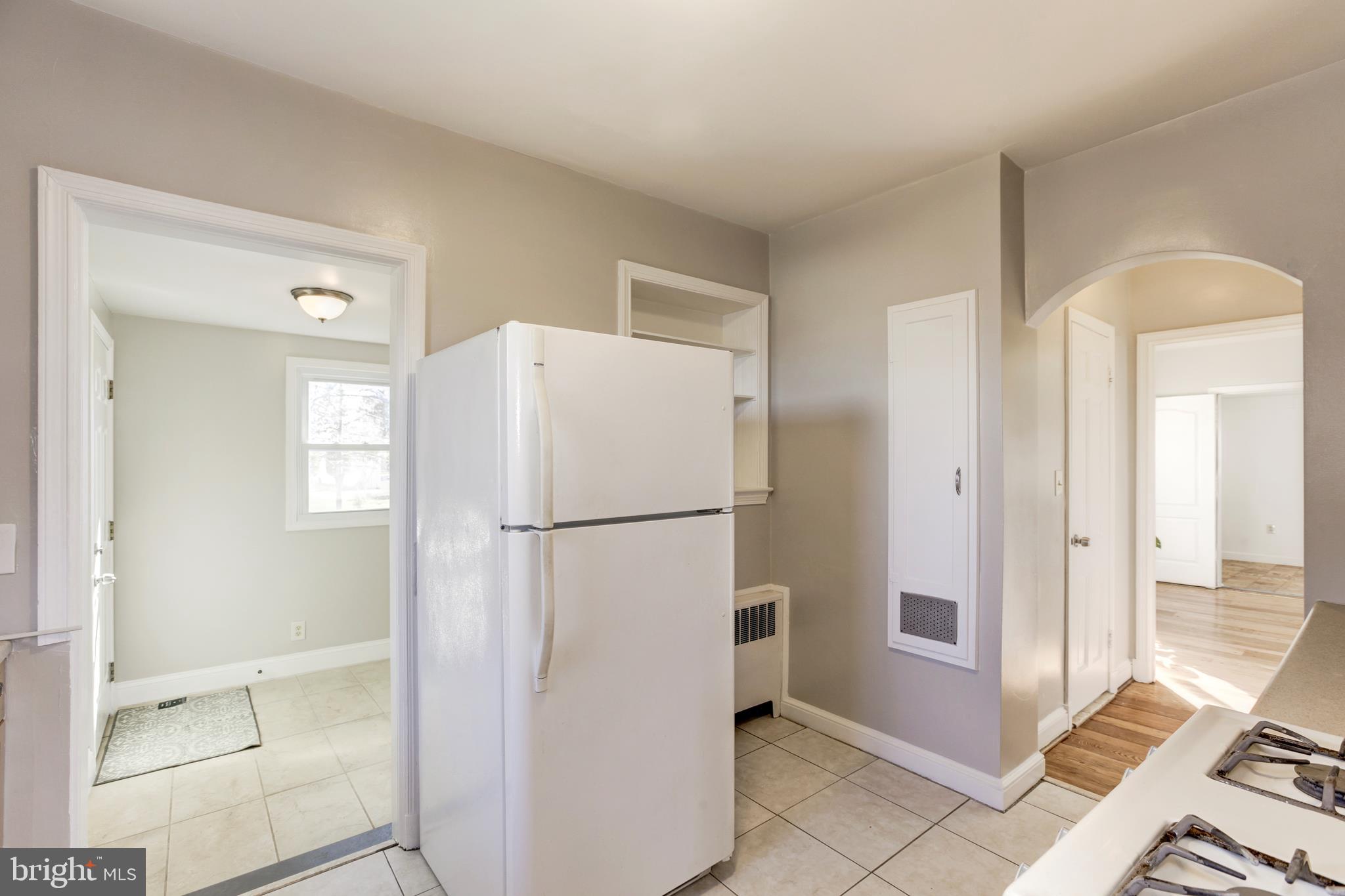2001 Amherst Road Hyattsville, MD 20783 - Photo 11 of 36 Kitchen with ceramic flooring