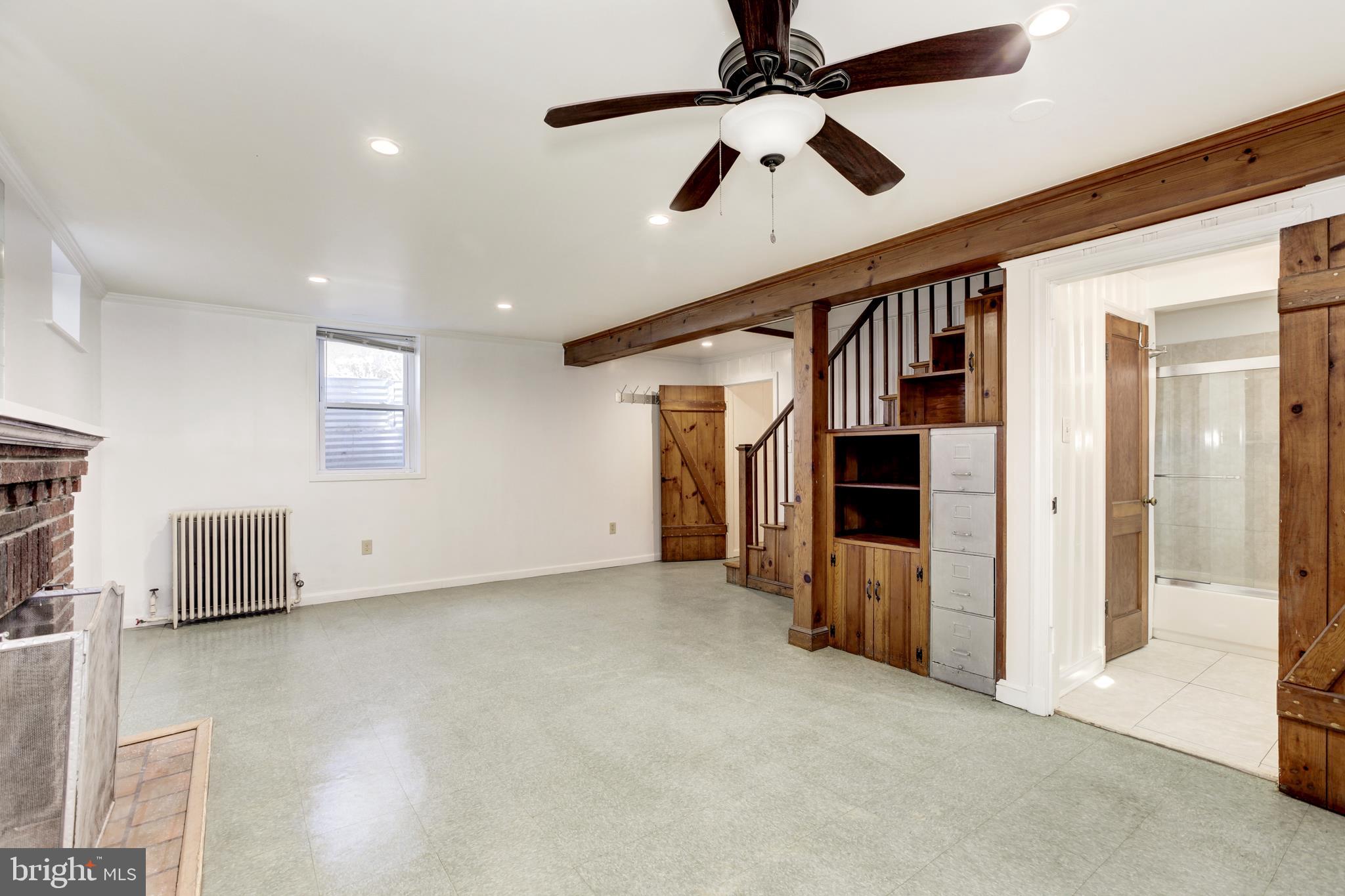 2001 Amherst Road Hyattsville, MD 20783 - Photo 29 of 36 Lower level with egress window