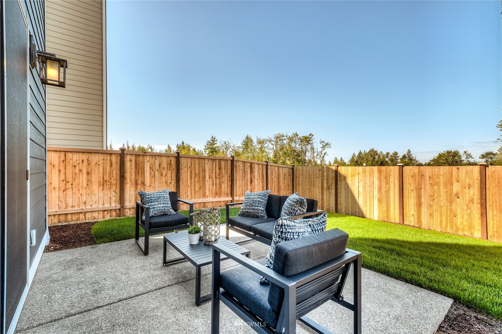 19505 9th Avenue Southeast, Unit 5 Bothell, WA 98012 - Photo 3 of 21 Gallery Image 3