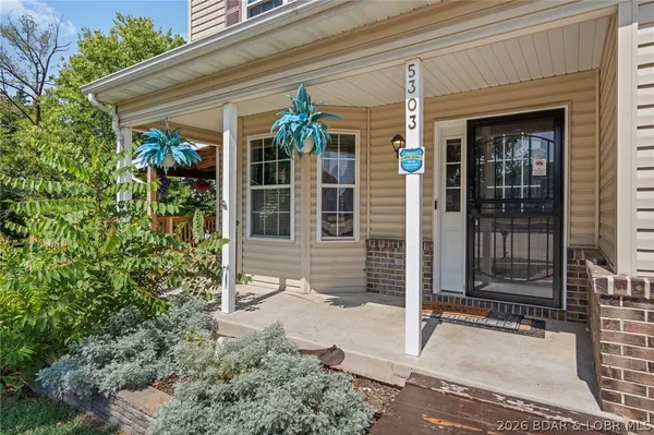 $330,000 | 5303 Sapphire Court, Columbia, MO 65202