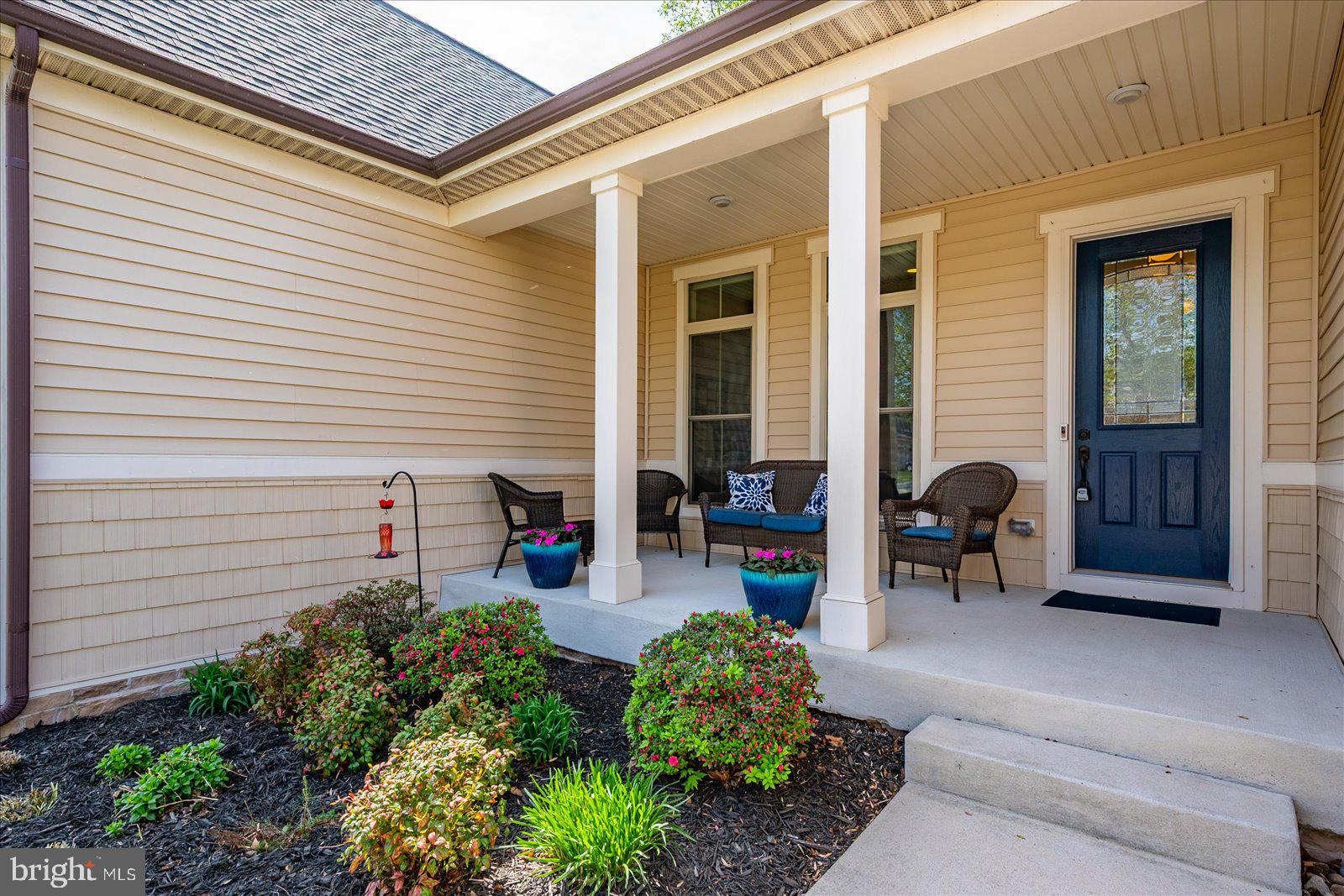 30561 Silverton Road Frankford, DE 19945 - Photo 4 of 60 front Porch