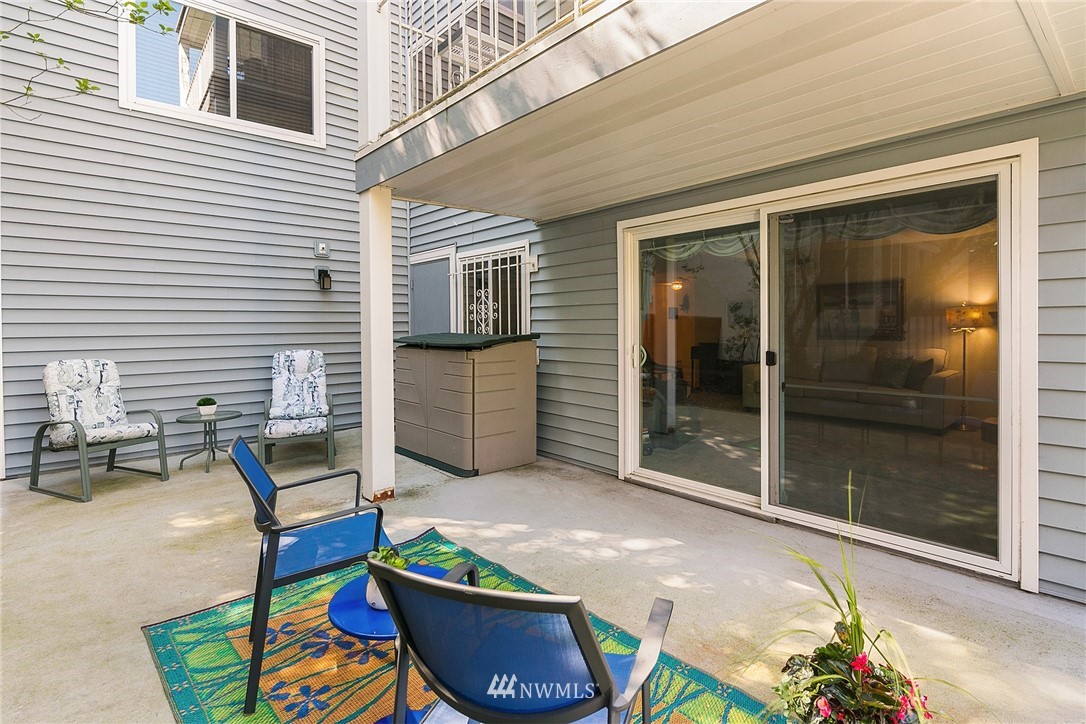 722 North 85th Street, Unit 14 Seattle, WA 98103 - Photo 5 of 15