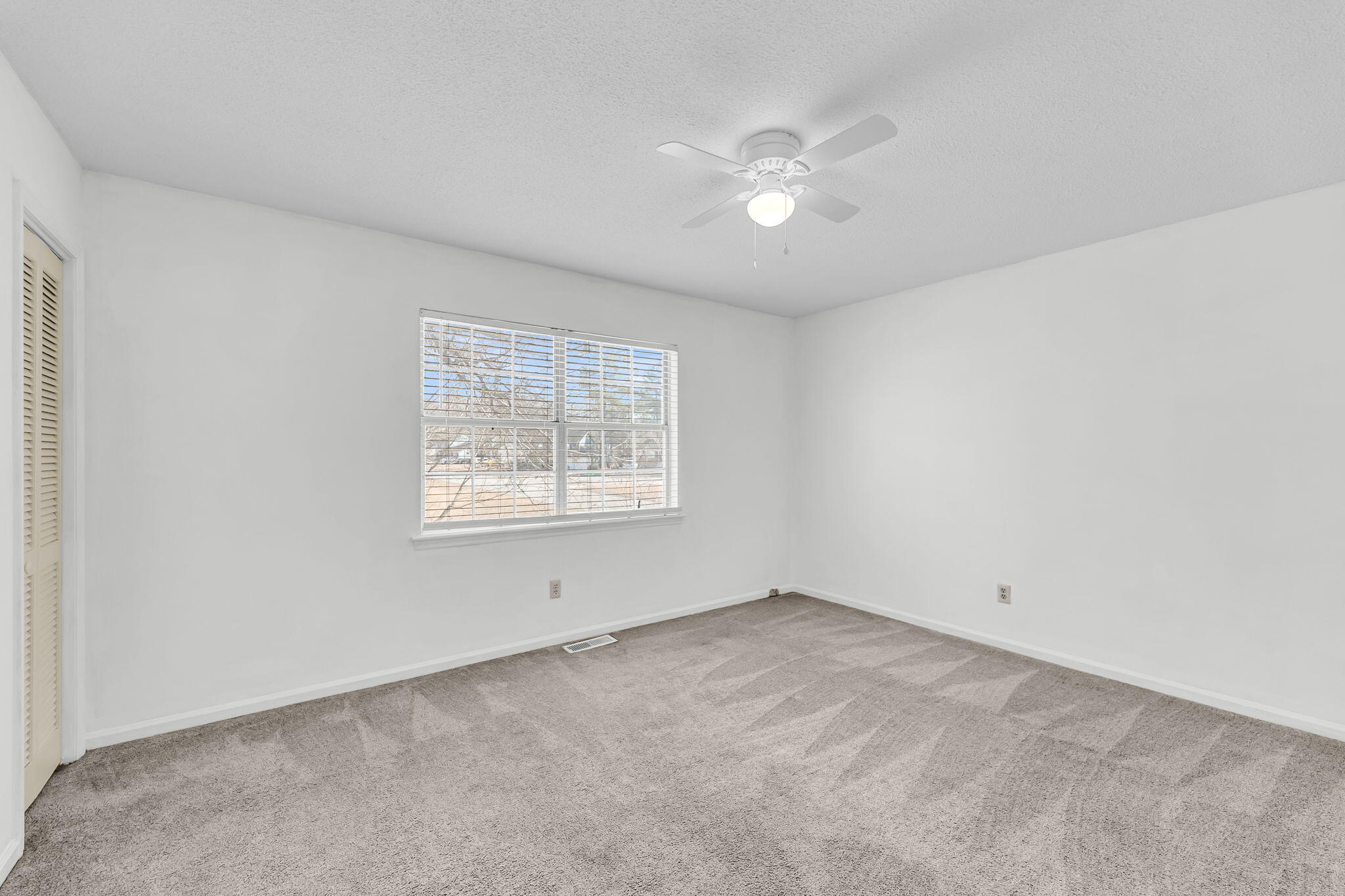 844 North Aylesbury Road Goose Creek, SC 29445 - Photo 22 of 33 CREM - 844 N Aylesbury-26