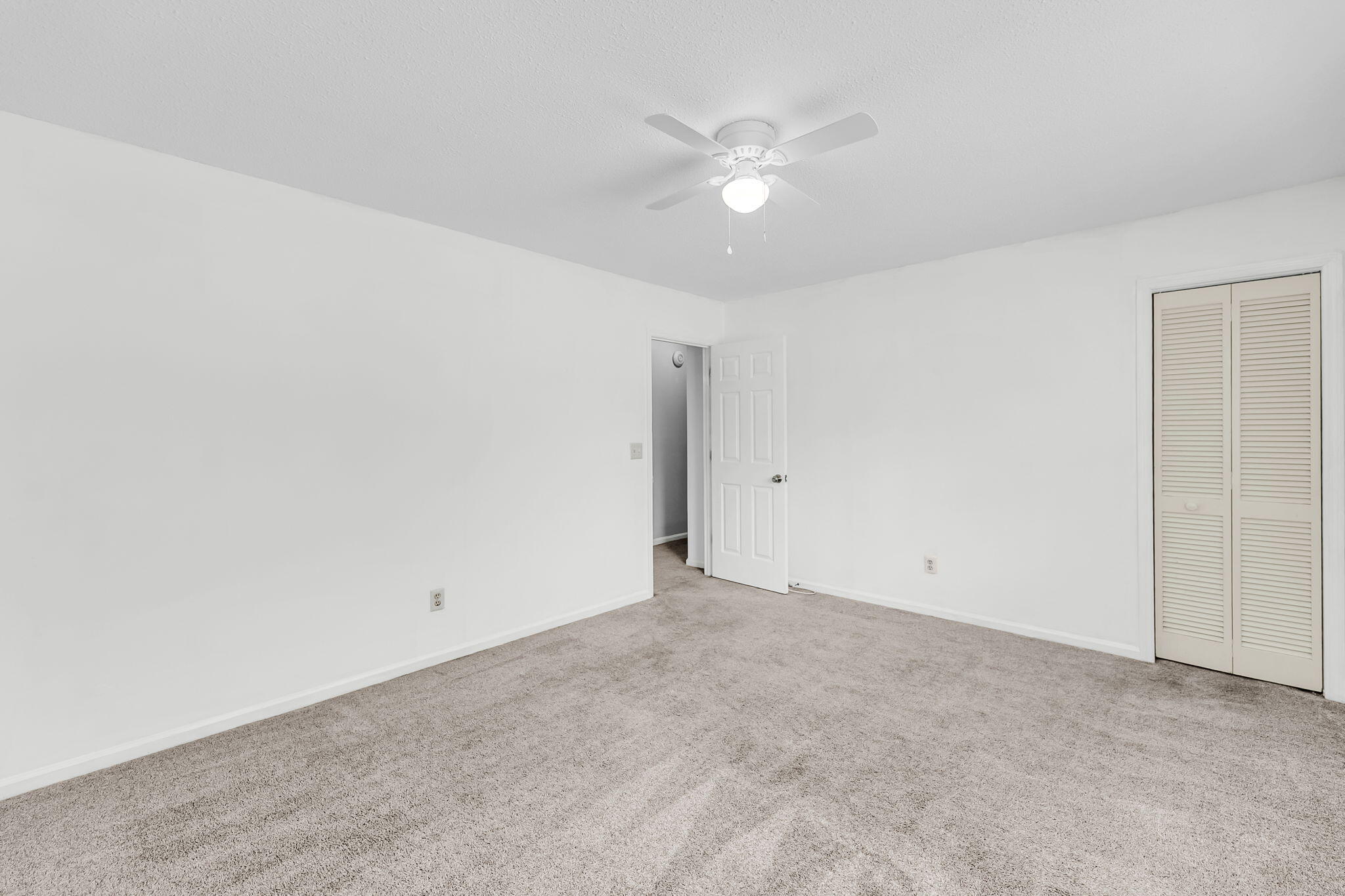 844 North Aylesbury Road Goose Creek, SC 29445 - Photo 23 of 33 CREM - 844 N Aylesbury-27