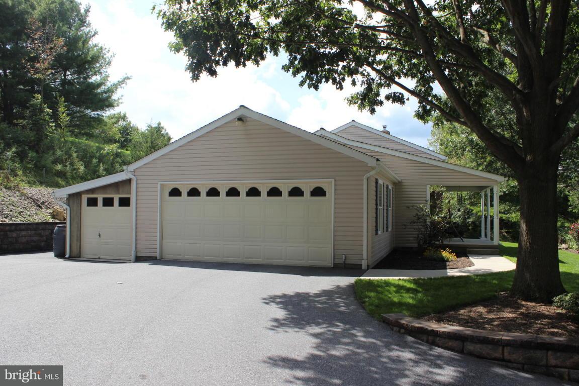 420 Hopeland Road Stevens, PA 17578 - Photo 21 of 38