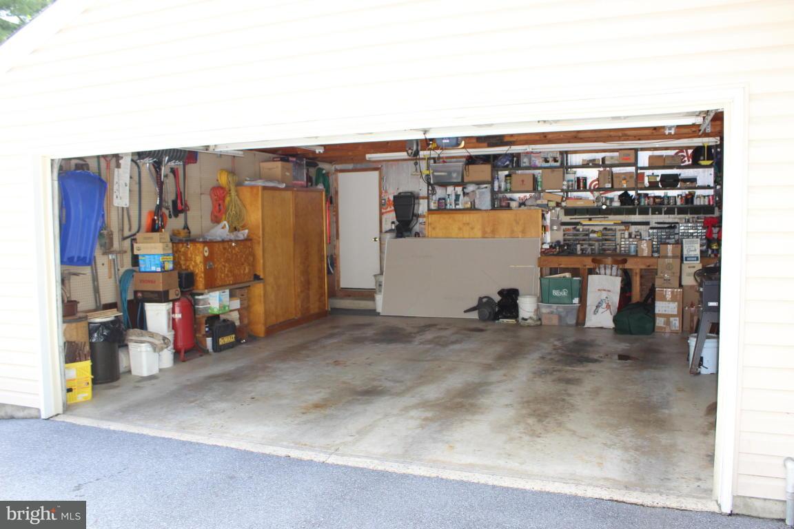 420 Hopeland Road Stevens, PA 17578 - Photo 27 of 38