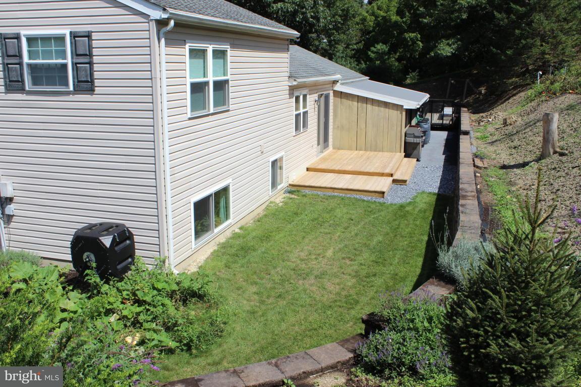420 Hopeland Road Stevens, PA 17578 - Photo 36 of 38