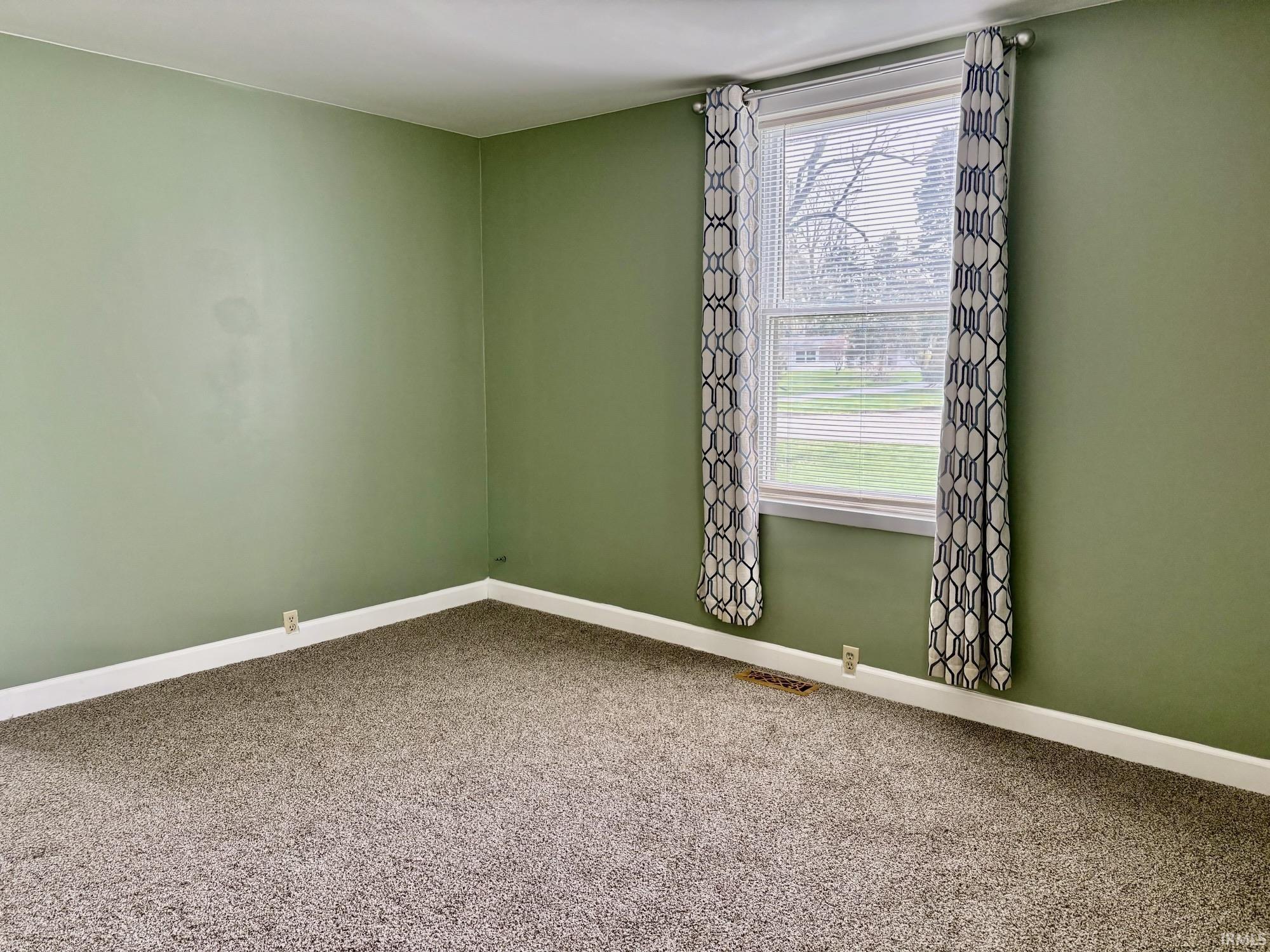 3902 South Meridian Street Marion, IN 46953 - Photo 9 of 26