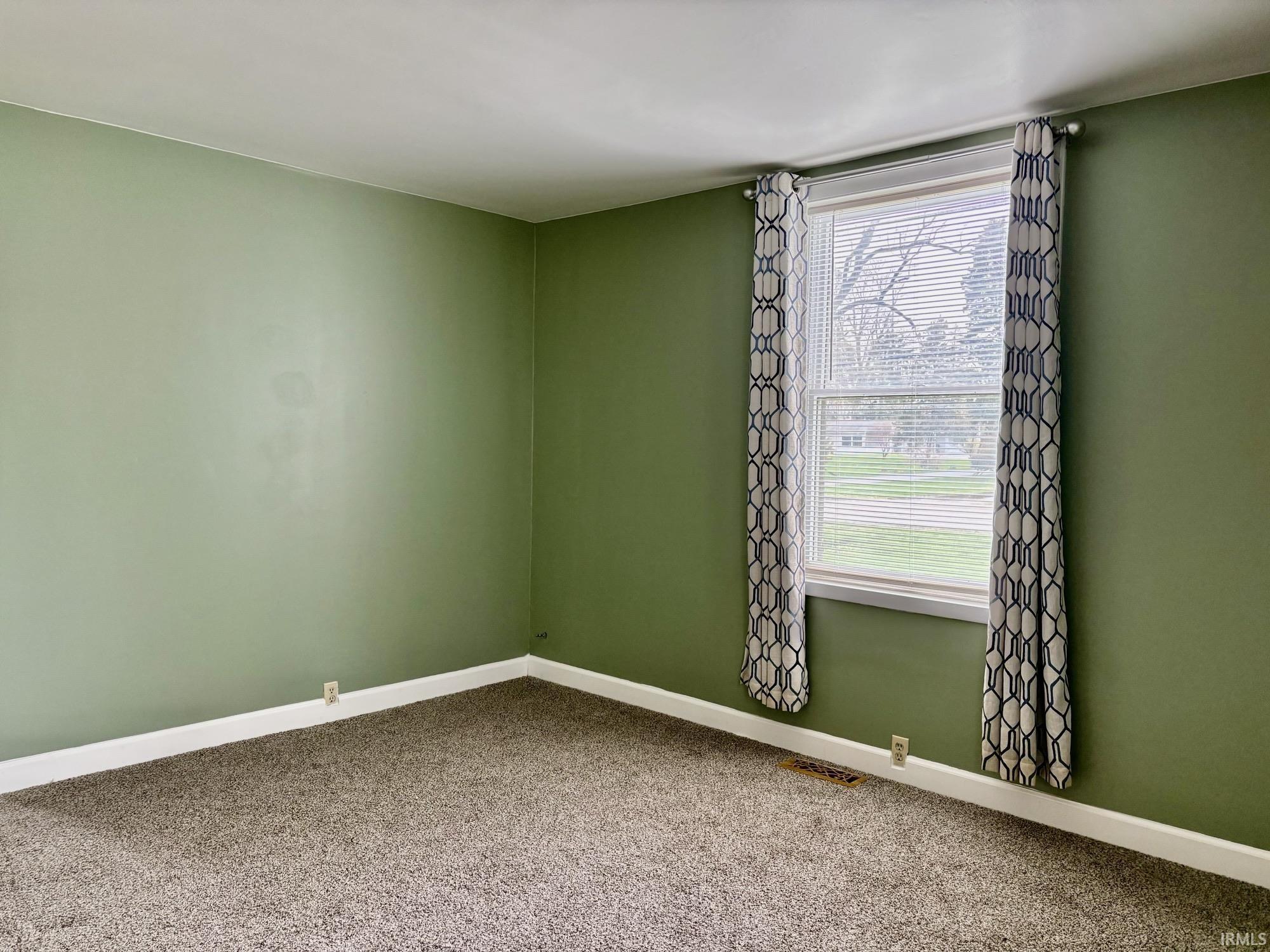 3902 South Meridian Street Marion, IN 46953 - Photo 10 of 26