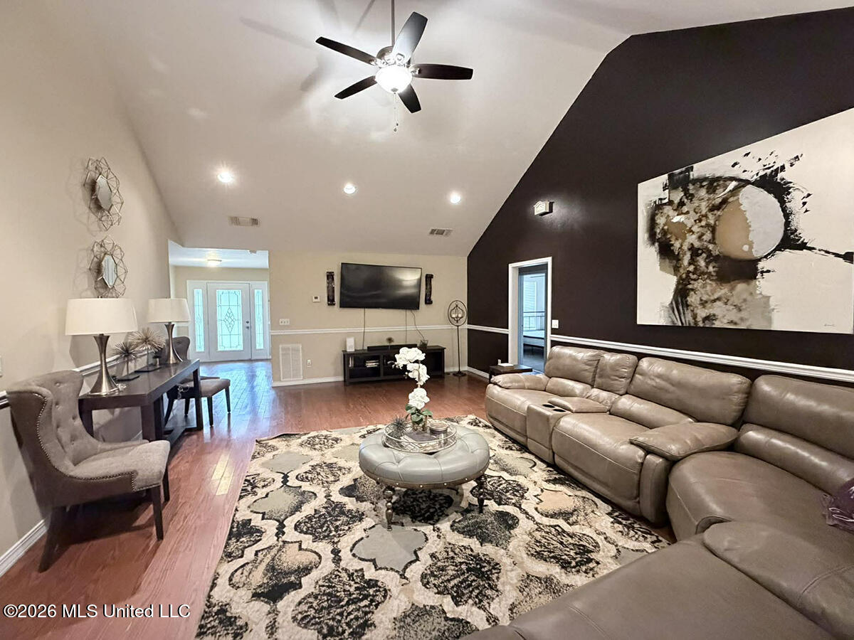 1278 Hillard Howell Road Lucedale, MS 39452 - Photo 7 of 33 1 (5)