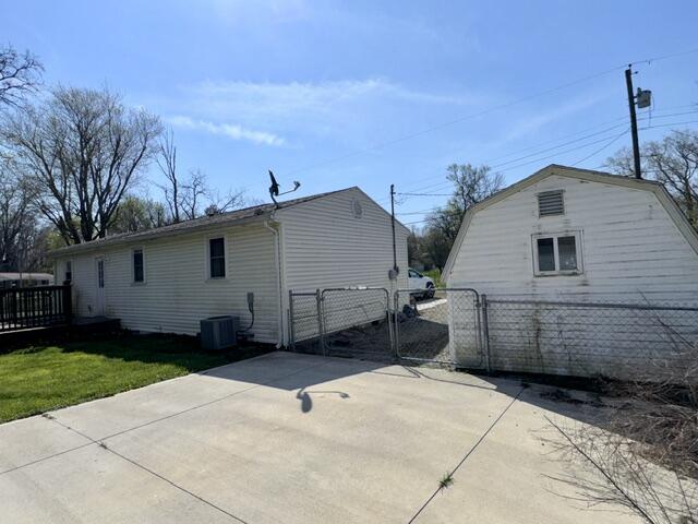 4744 Oxtoby Street Springfield, OH 45505 - Photo 6 of 19 IMG_5797