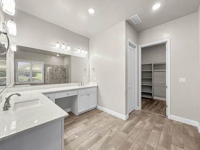 $730,000 | 2941 Loyola Avenue, Clovis, CA 93619