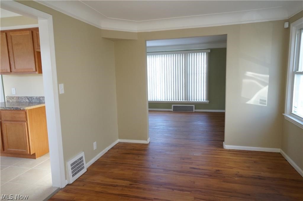 4052 Wilmington Road Cleveland, OH 44121 - Photo 8 of 13 Open Layout