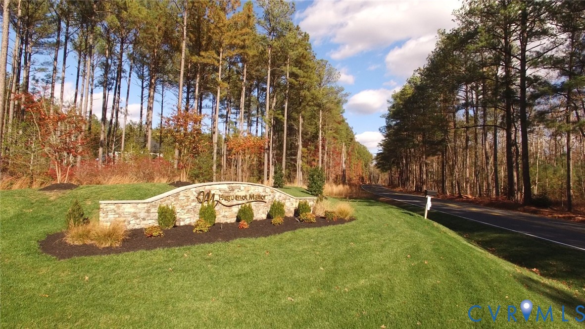 1140 Cardinal Crst Terrace Midlothian, VA 23113 - Photo 2 of 11 a view of a park with large trees