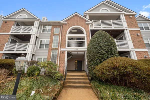 $2,800 | 6111 Wigmore Lane, Unit F, Alexandria, VA 22315
