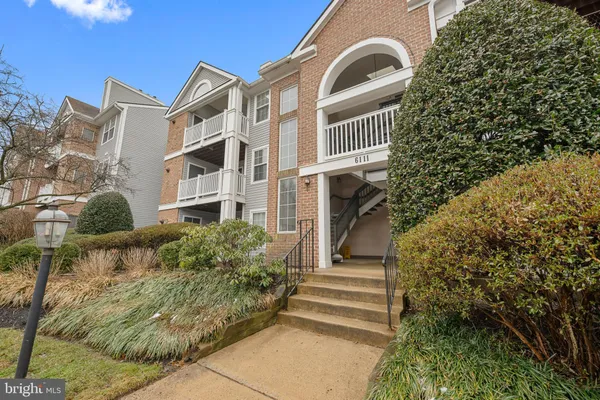 $2,800 | 6111 Wigmore Lane, Unit F, Alexandria, VA 22315