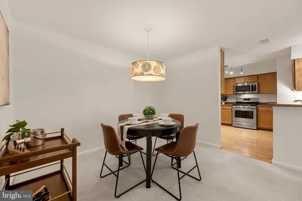 $2,800 | 6111 Wigmore Lane, Unit F, Alexandria, VA 22315