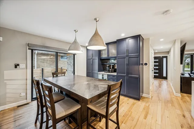 $1,050,000 | 1108 South Maple Avenue, Oak Park, IL 60304