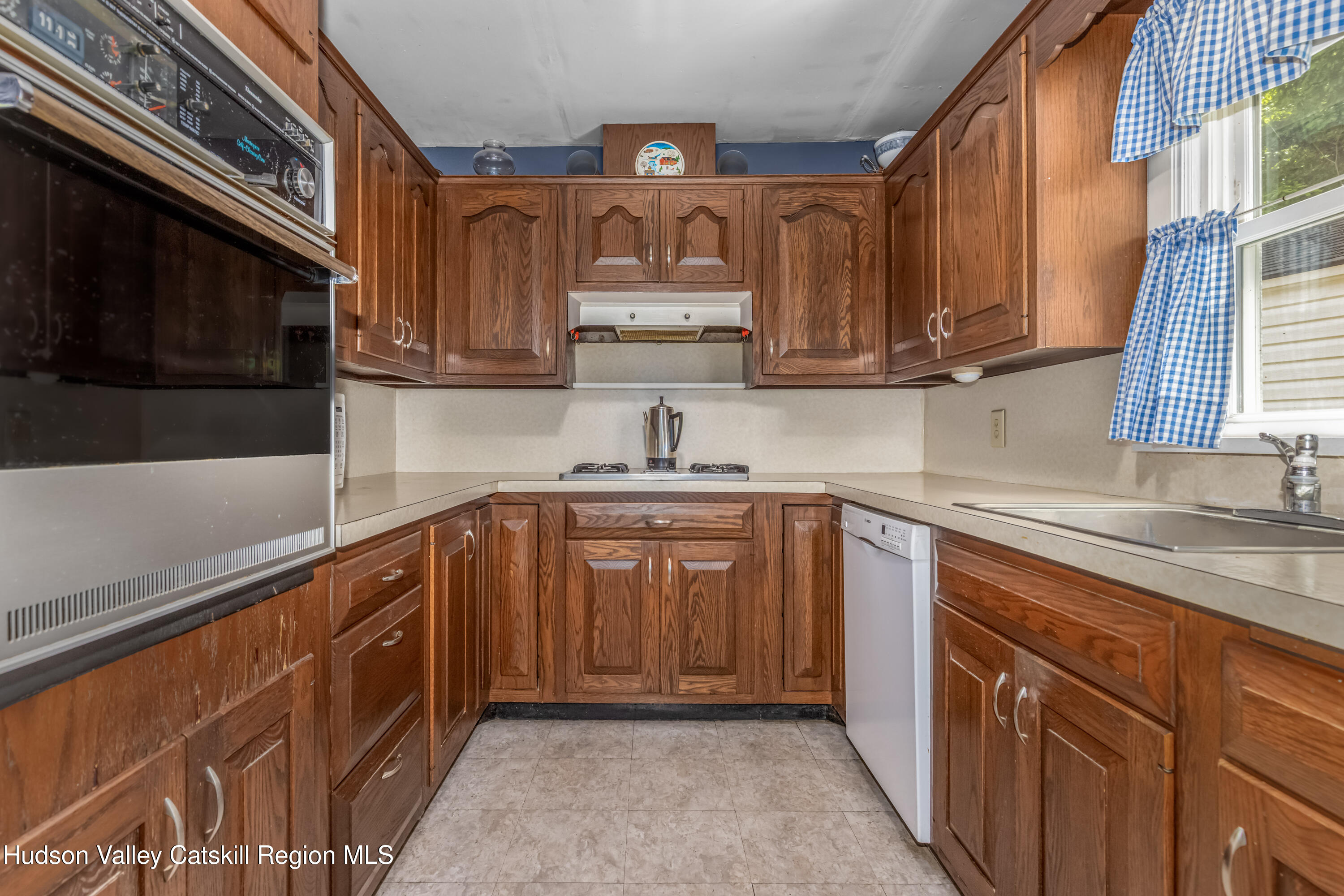 182 Sams Point Road Cragsmoor, NY 12566 - Photo 14 of 23 182_SamsPoint_Rd_05-29-26-2494