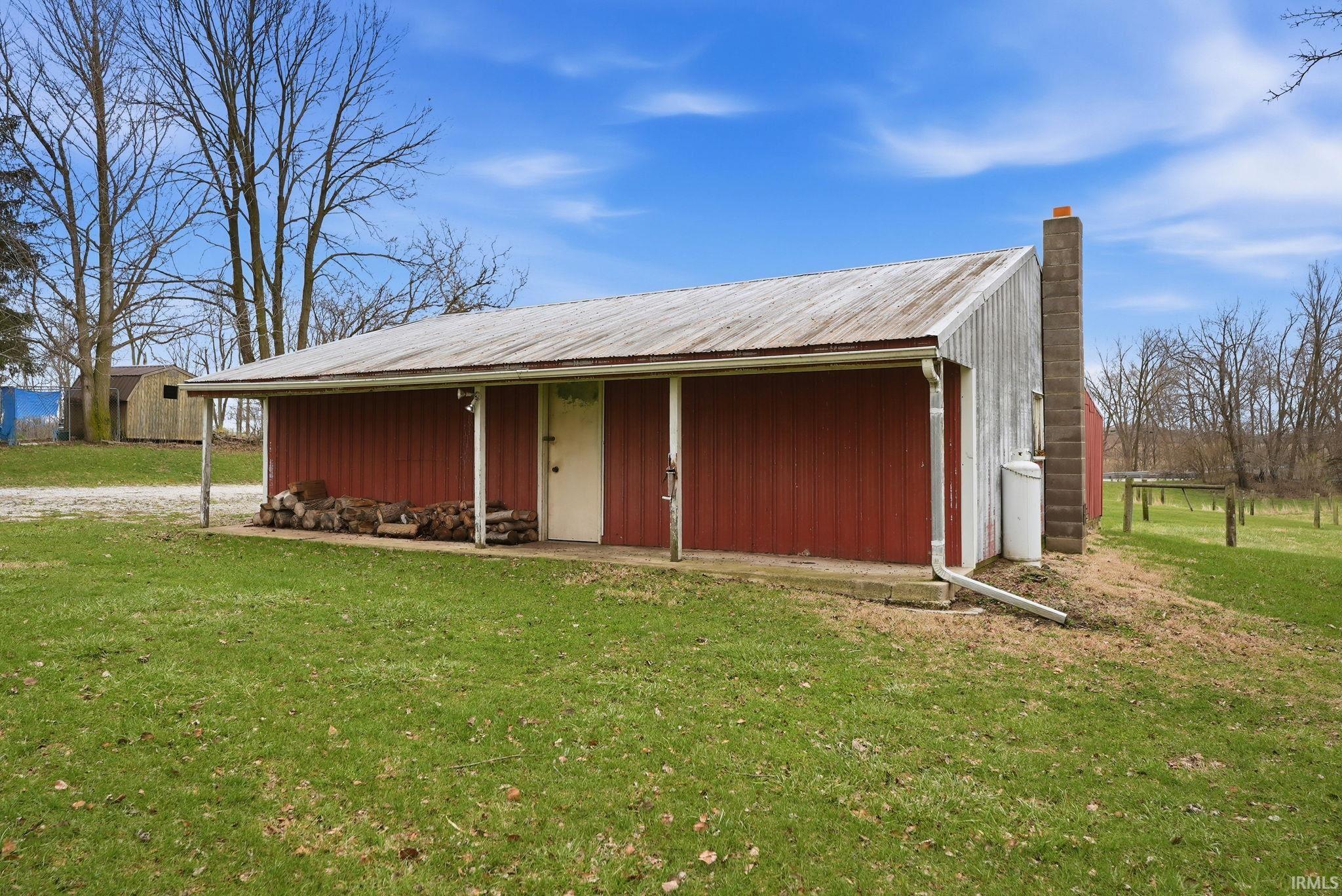 11708 North Ogden Road North Manchester, IN 46962 - Photo 29 of 36