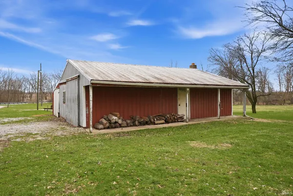 11708 North Ogden Road, North Manchester, IN 46962