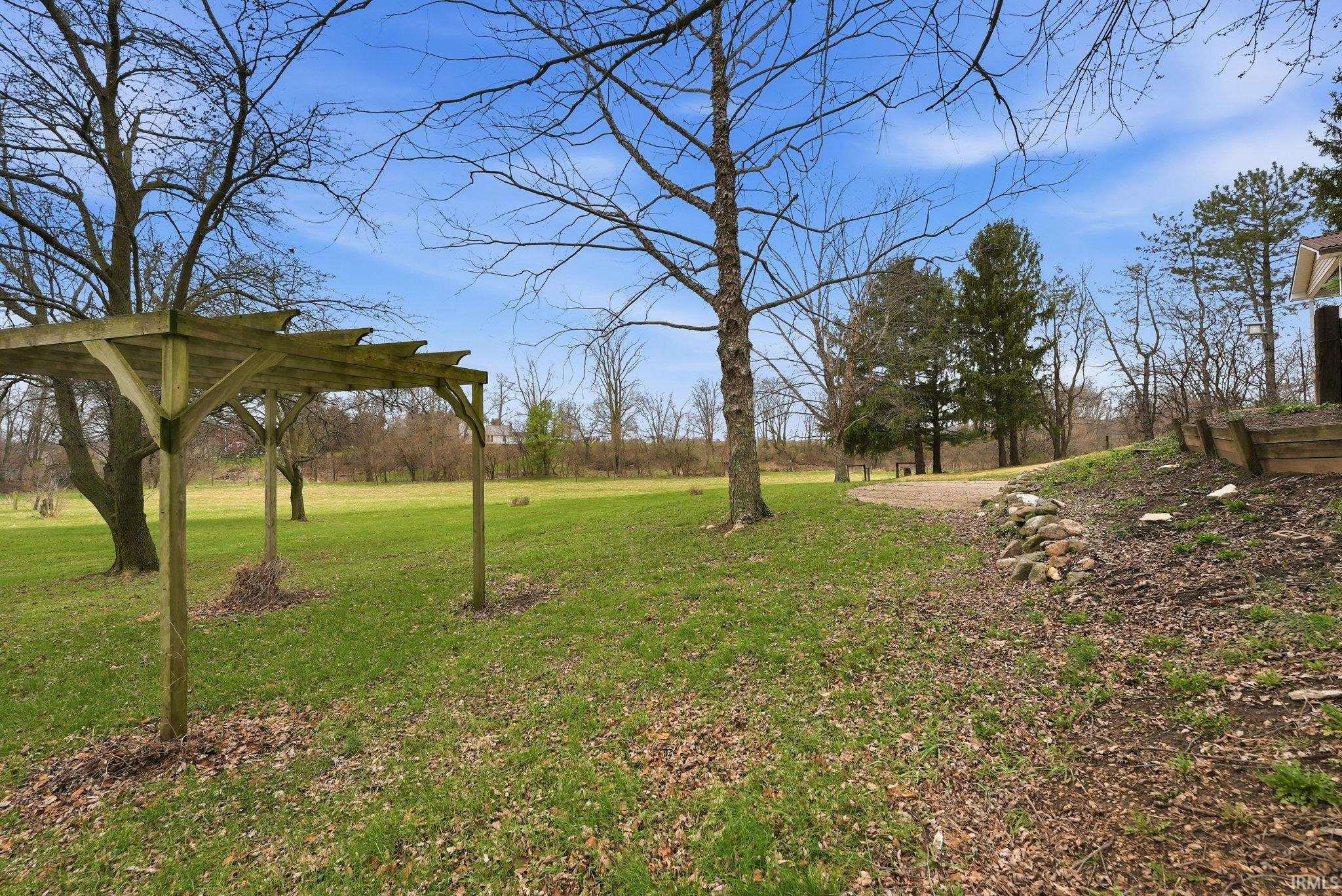 11708 North Ogden Road North Manchester, IN 46962 - Photo 32 of 36