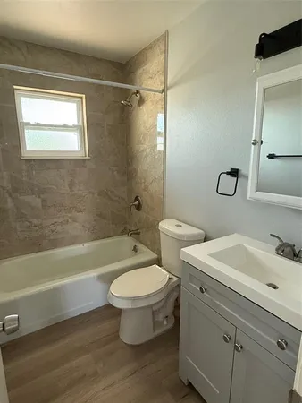 $1,525 | 805 Louisville Street, Unit 7, Port Orange, FL 32129