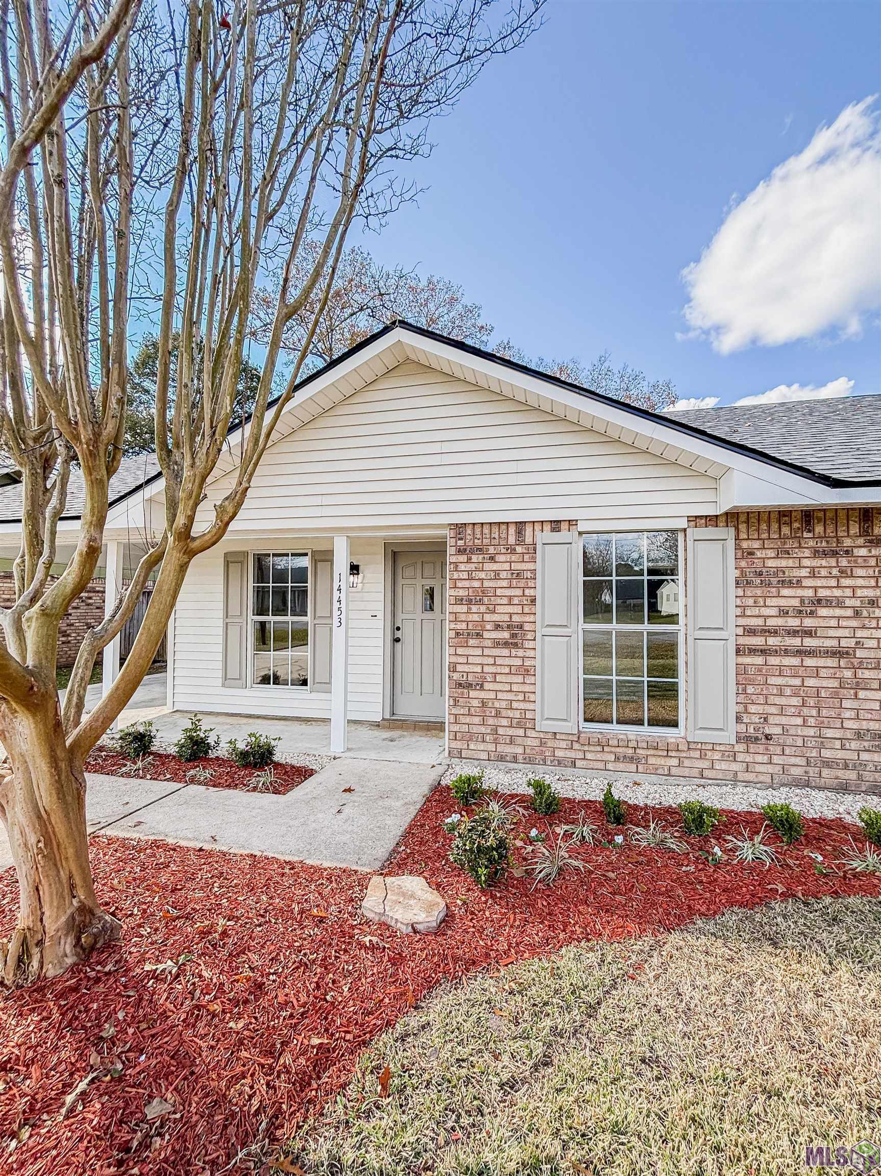 14453 Ridgewood Avenue Prairieville, LA 70769 - Photo 2 of 20