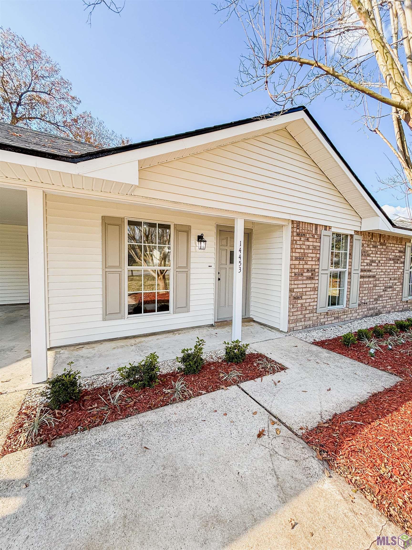 14453 Ridgewood Avenue Prairieville, LA 70769 - Photo 3 of 20