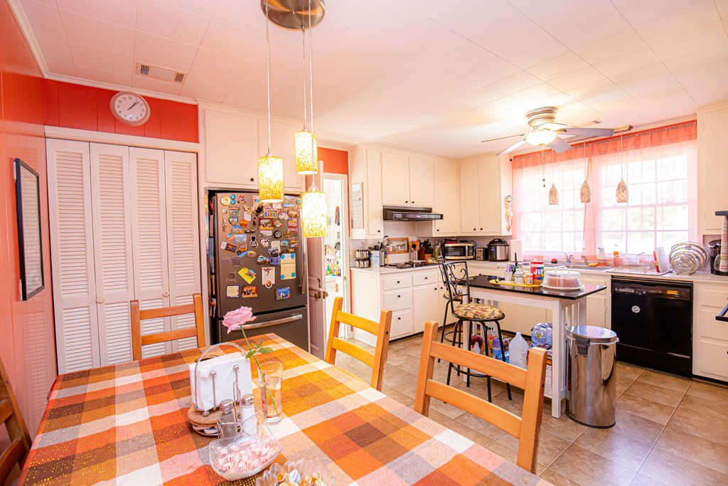 794 Pine Street Bamberg, SC 29003 - Photo 17 of 38