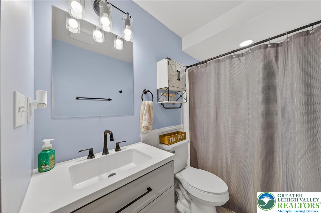 156 Mailbox Road Pocono Lake, PA 18347 - Photo 27 of 57