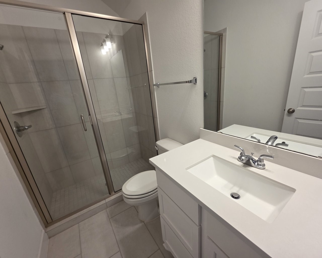 3015 Harbor Spring Way Manvel, TX 77578 - Photo 25 of 33 Bathroom 3