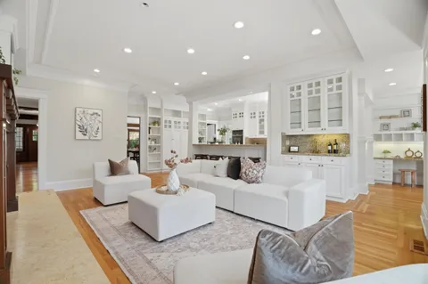 $4,698,000 | 16202 Serena Vista Court, Monte Sereno, CA 95030