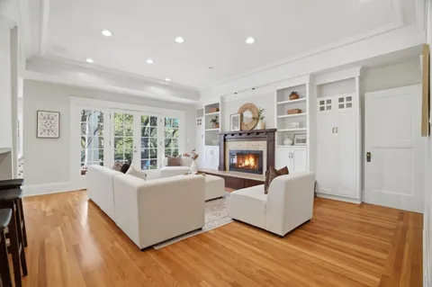 $4,698,000 | 16202 Serena Vista Court, Monte Sereno, CA 95030