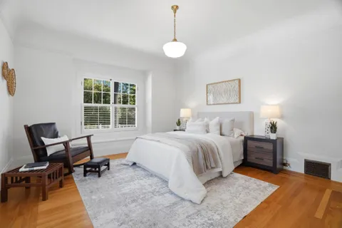 $4,698,000 | 16202 Serena Vista Court, Monte Sereno, CA 95030