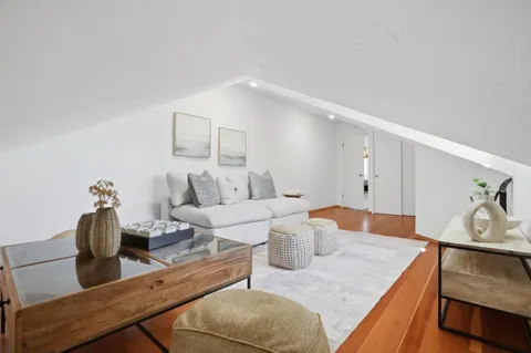 $4,698,000 | 16202 Serena Vista Court, Monte Sereno, CA 95030