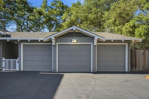 $4,698,000 | 16202 Serena Vista Court, Monte Sereno, CA 95030