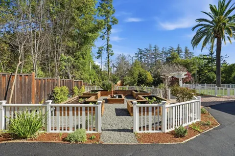 $4,698,000 | 16202 Serena Vista Court, Monte Sereno, CA 95030