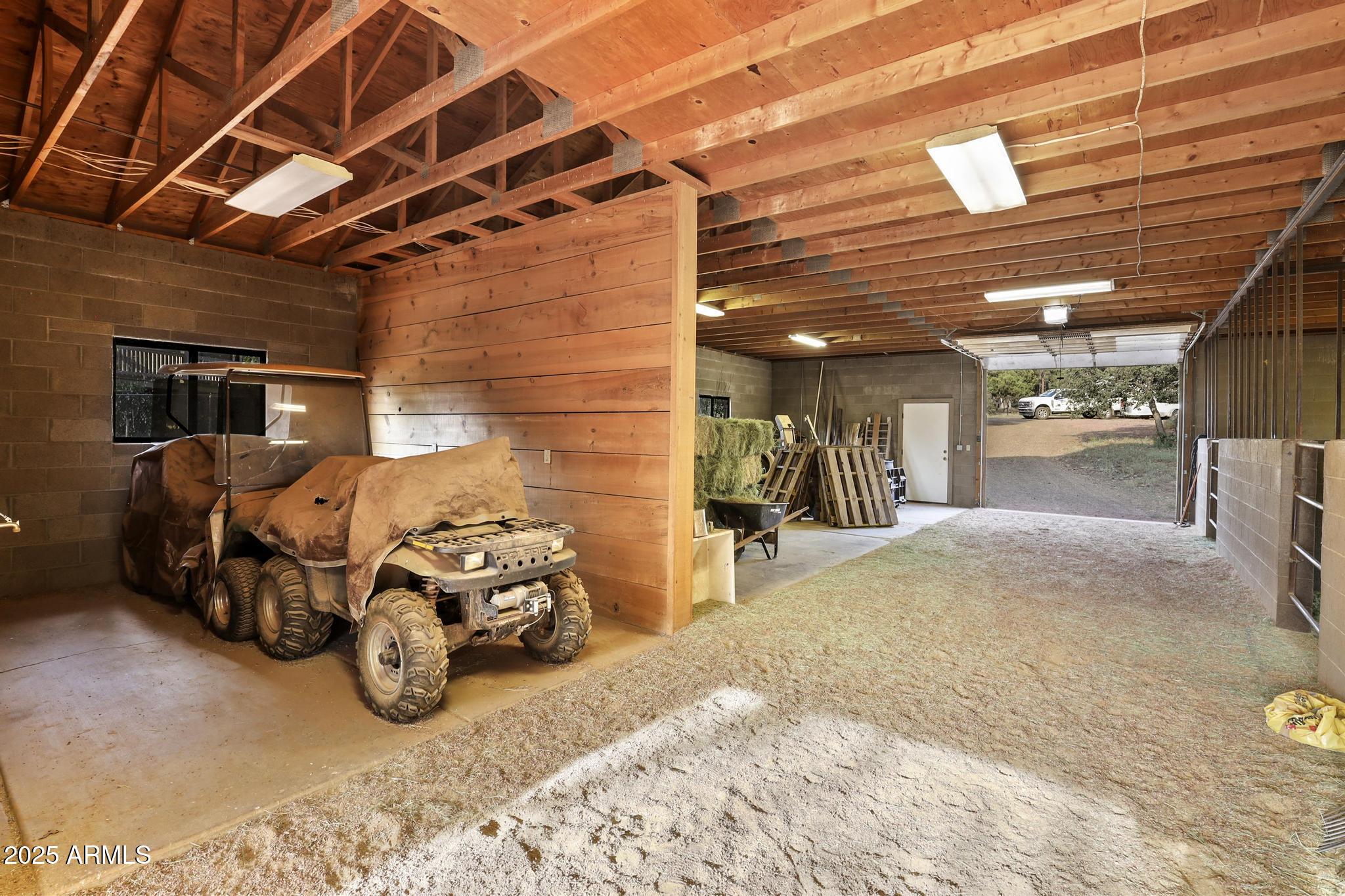 131 West Hunt Ranch Road Pine, AZ 85544 - Photo 37 of 65 a view of a garage