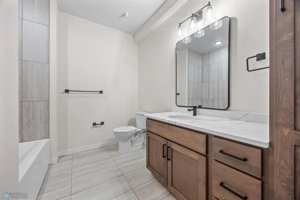 $505,000 | 234 Main Avenue, Unit 714, Fargo, ND 58103